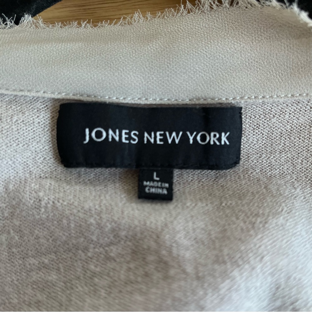 (4) Plus Size Professional Sequin Embellished Gray Blouse Beige Sweater Office - Picture 14 of 16